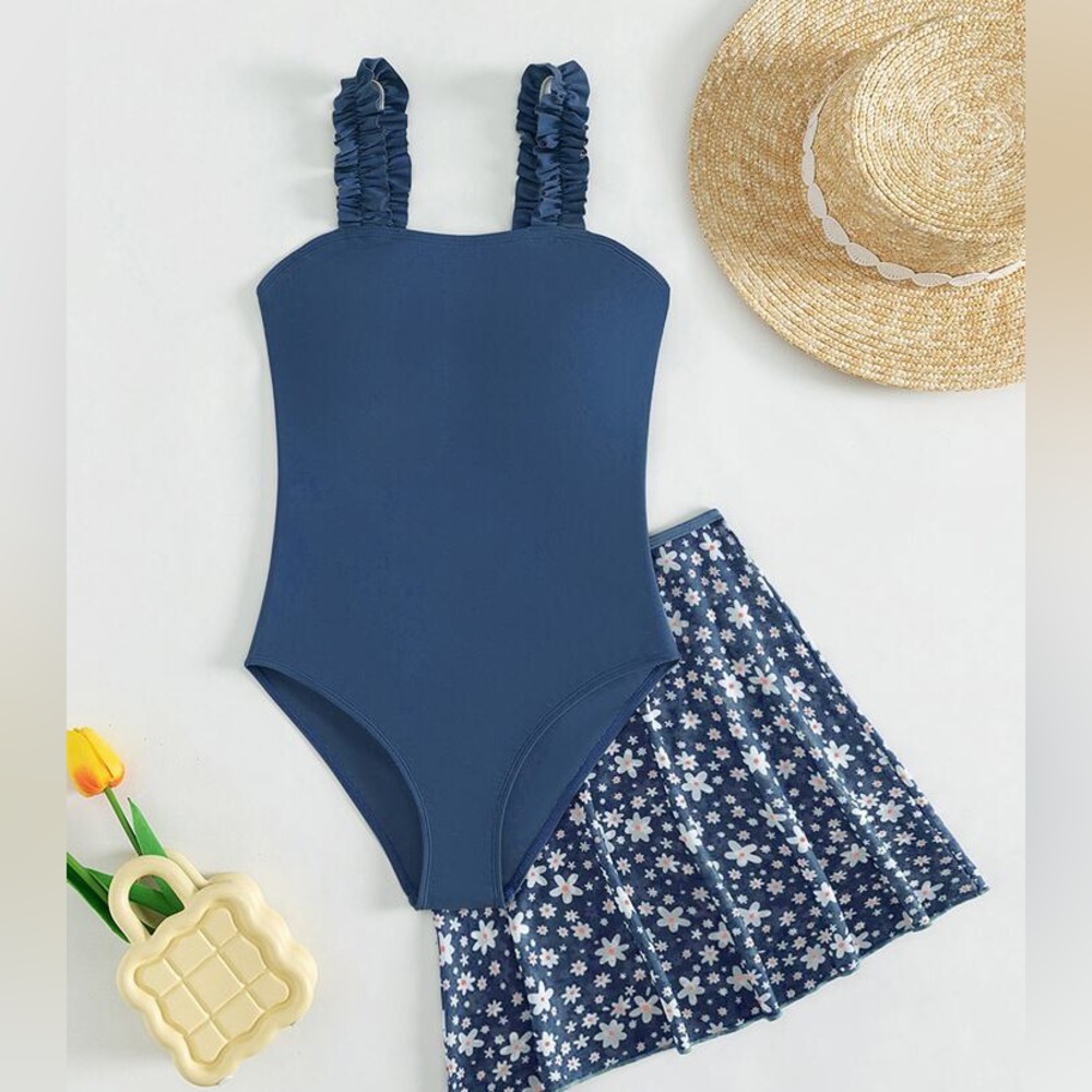 SHEIN Teen Girls Frill Straps One Piece Swimsuit With Ditsy Floral Beach Skirt